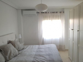 Luminoso y amplio apartamento, Seville